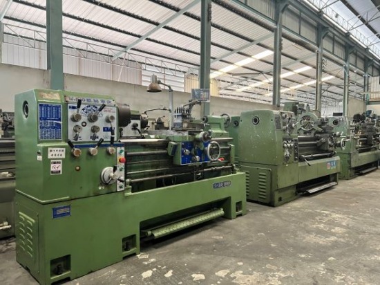 จำหน่ายเครื่องกลึงมือสอง สภาพดี พร้อมใช้งาน